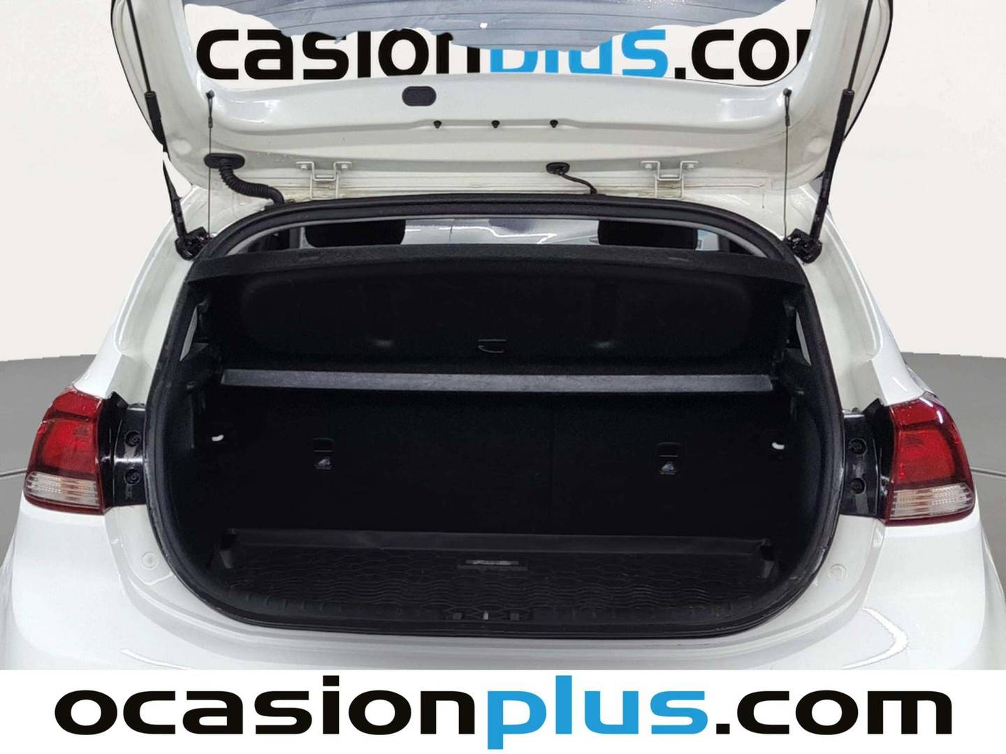 Foto asientos delanteros KIA Rio KIA Rio 1.2 CVVT Concept (84 CV)