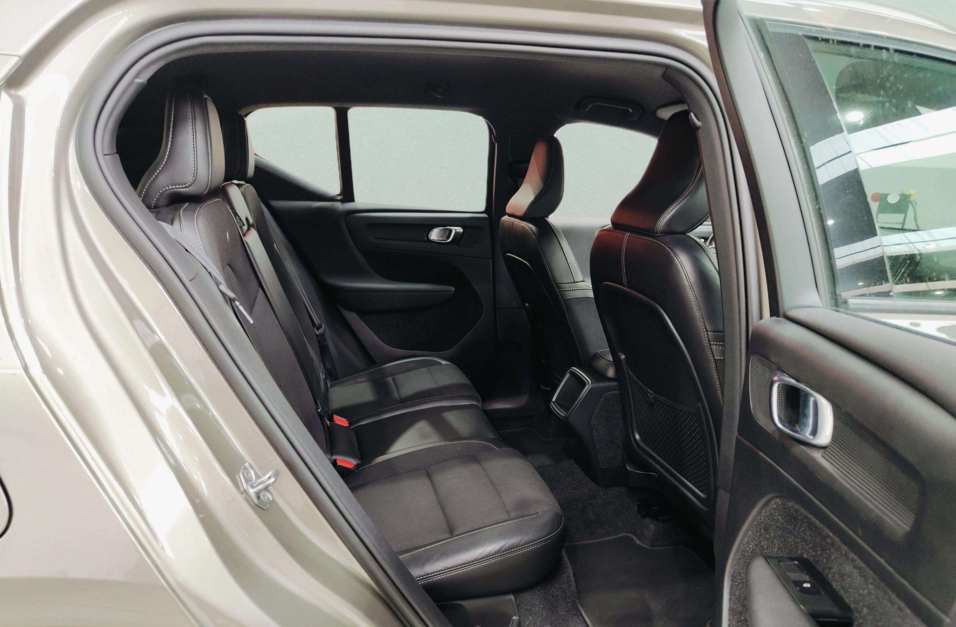 Volvo XC40 T4 Business Plus - foto 20