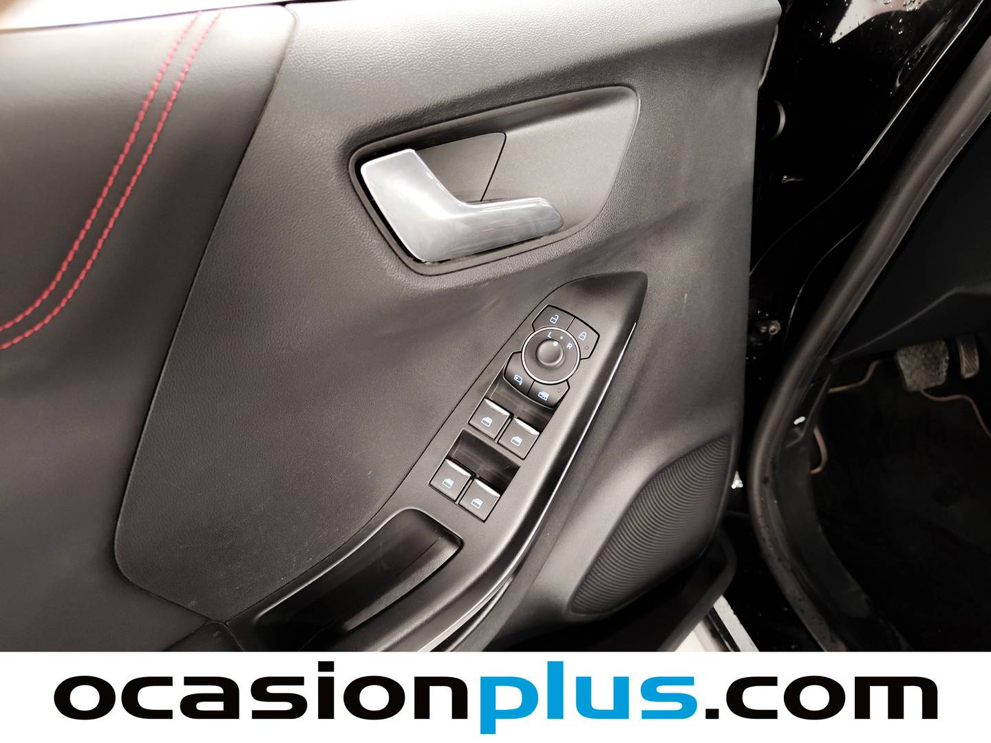 Foto Ford Puma Ford Puma 1.0 EcoBoost MHEV ST-Line X Auto (155 CV)