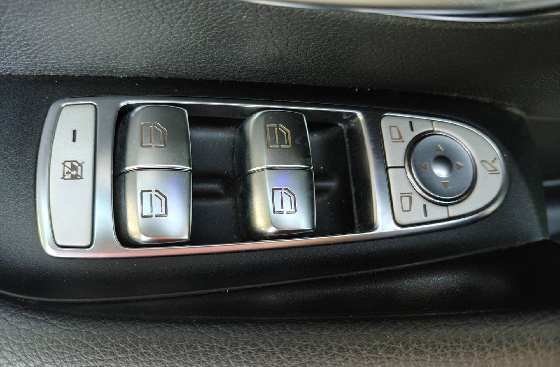 Mercedes-Benz Clase E 220 d - foto 21