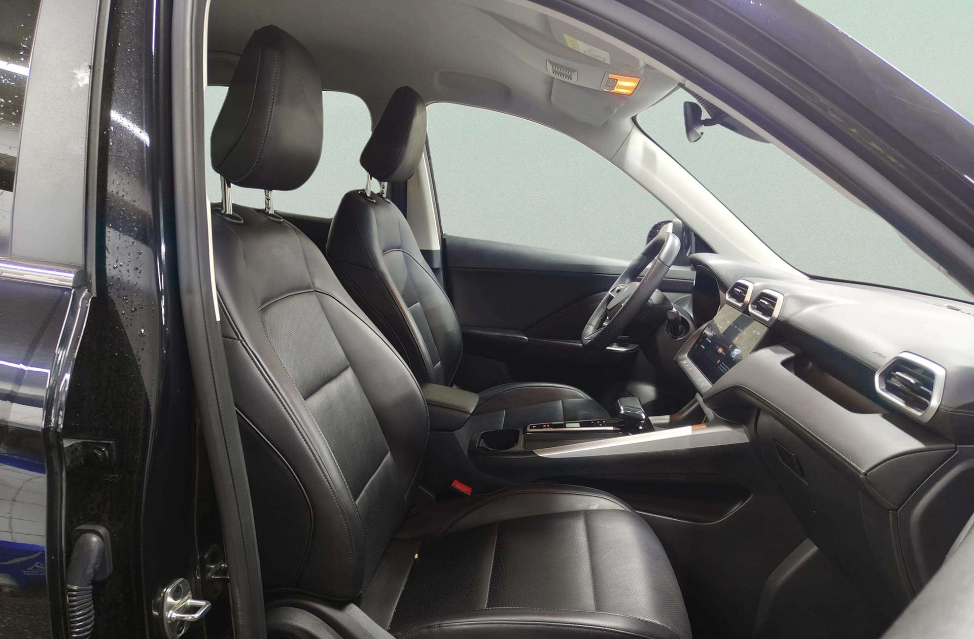 MG ZS 1.5 Hybrid+ Luxury - foto 16