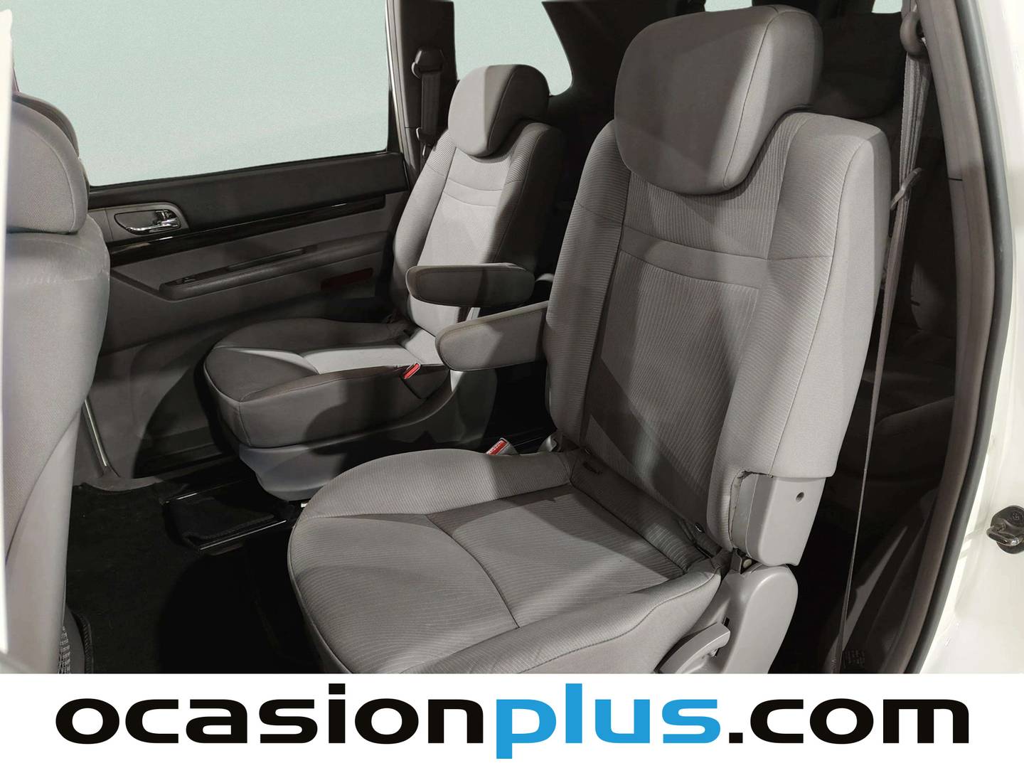 Foto asientos traseros SsangYong Rodius Ssangyong Rodius D22T Line (178 CV)