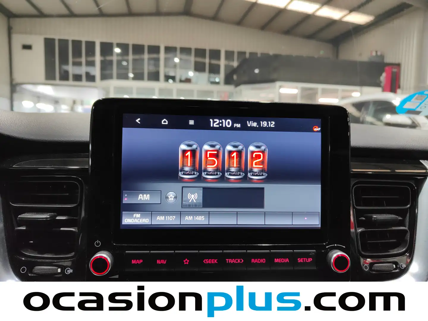 Foto KIA Stonic Kia Stonic 1.0 T-GDi MHEV Drive iMT  (100 CV)