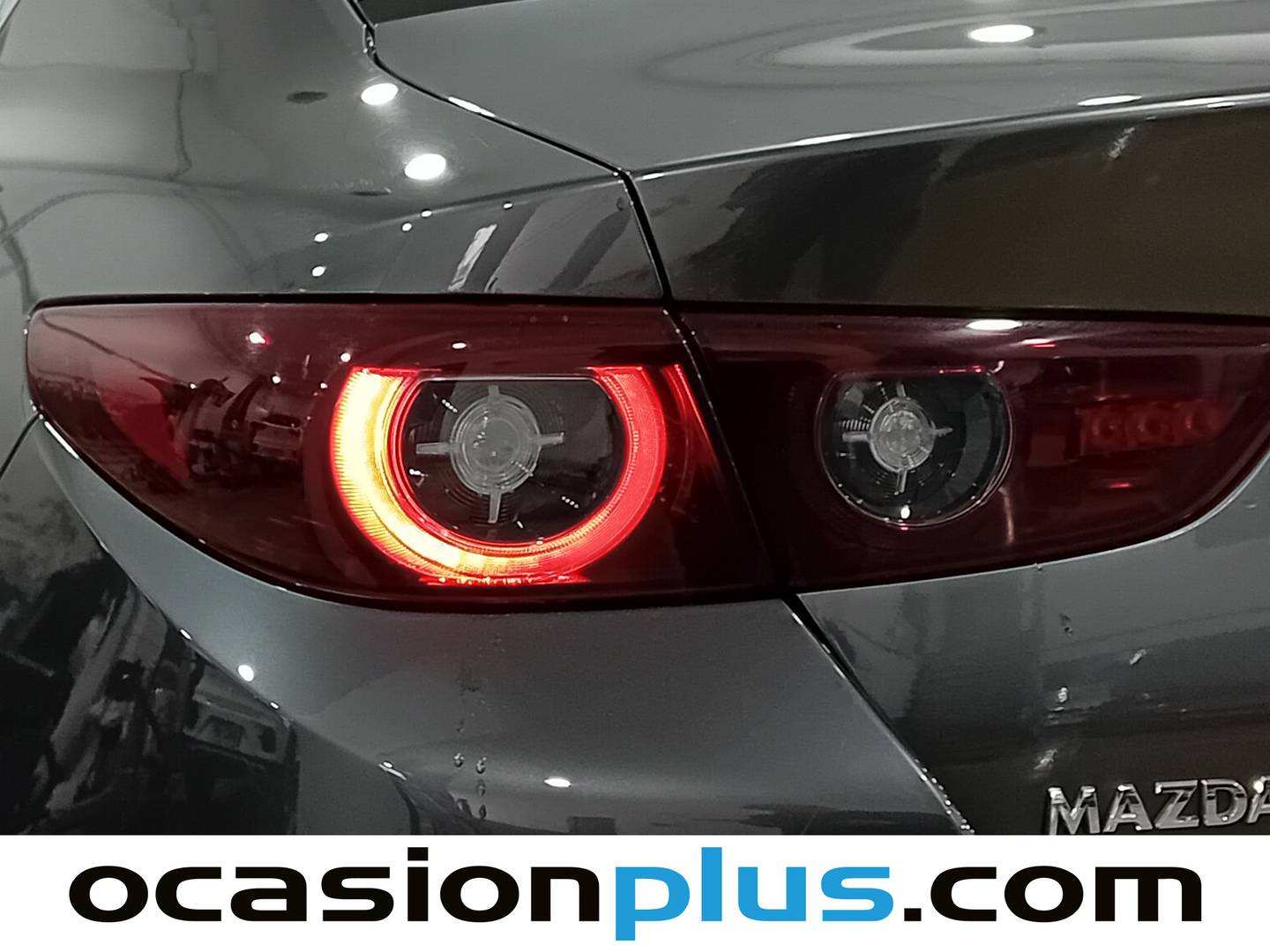 Extras del Mazda Mazda3 Mazda Mazda 3 2.5L E-SKY G MHEV Prime-line (140 CV)