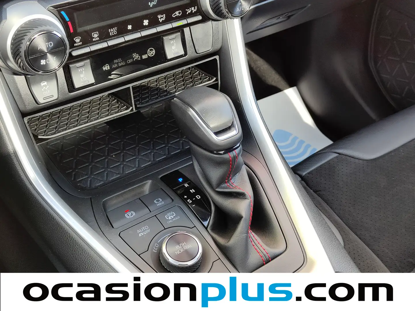 Foto Toyota Rav4 Toyota Rav4 2.5l PLUG-IN 300PH Style Plus e-CVT (306 CV)