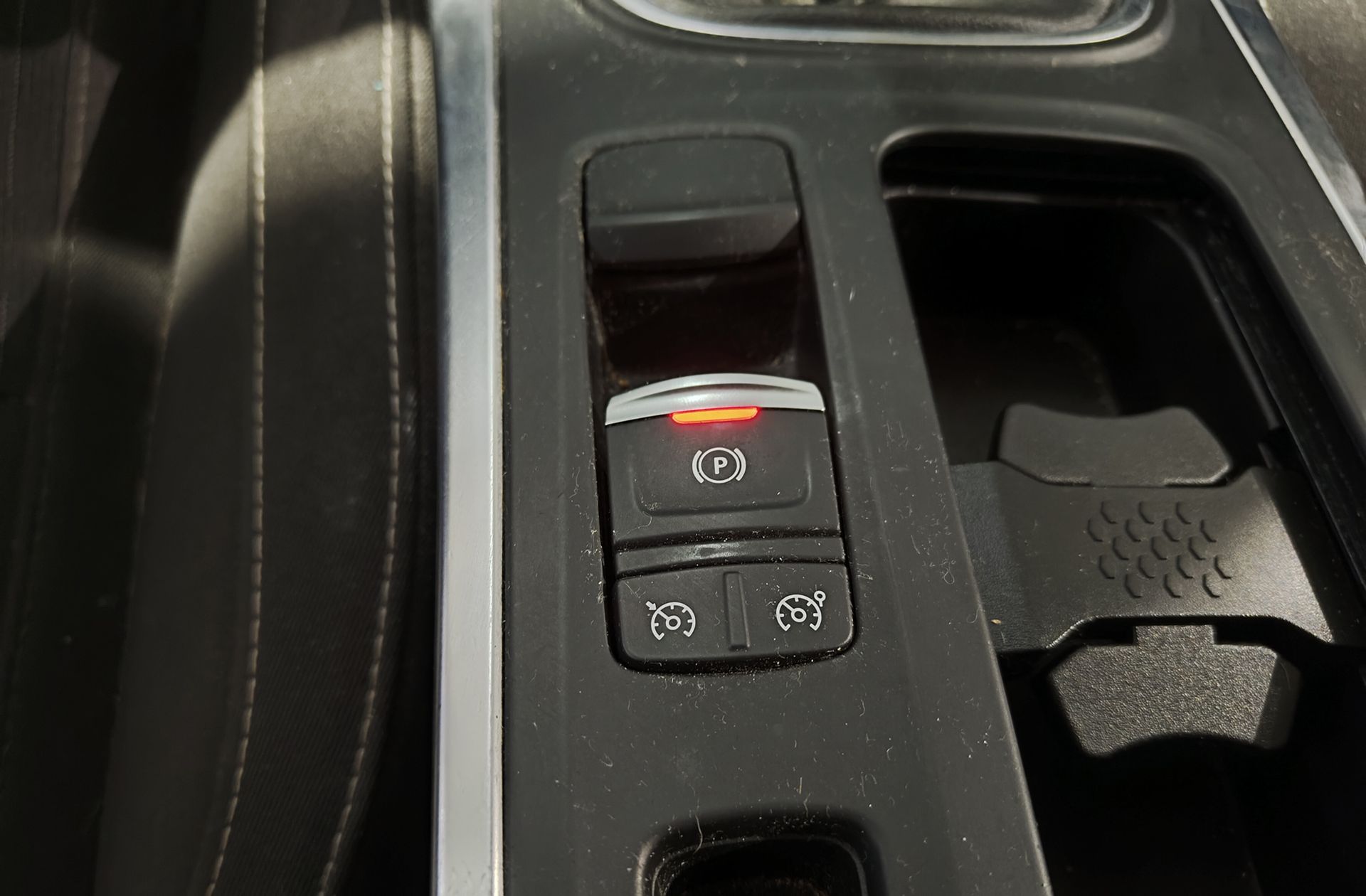 Renault Mégane Limited TCe GPF - foto 27