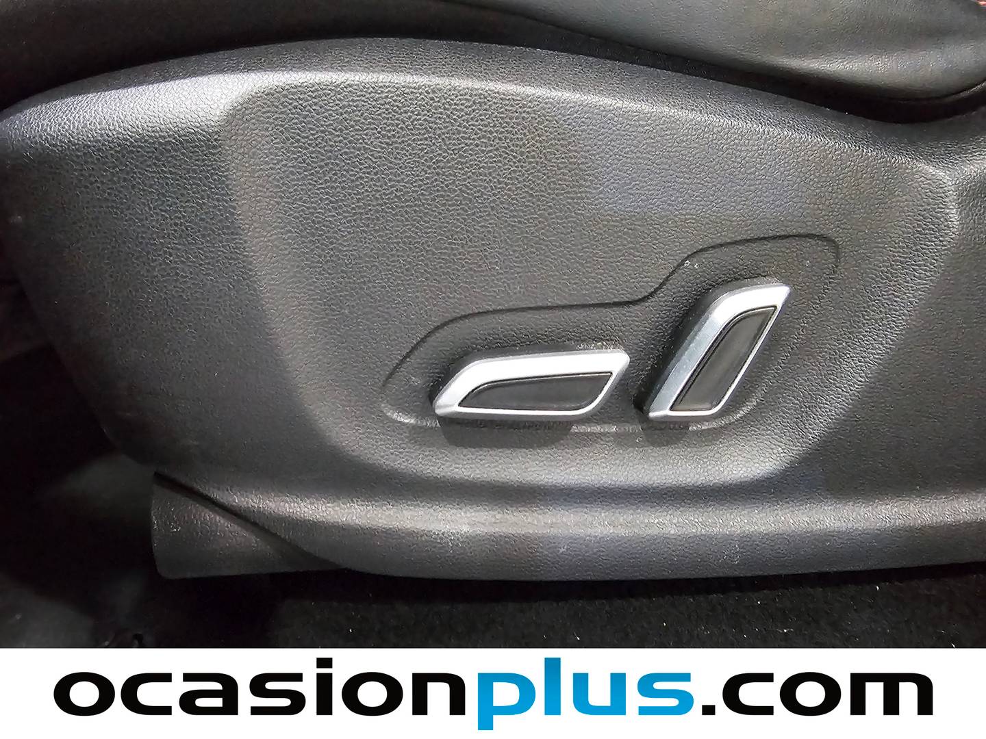 Extras y acabados del MG eHS MG eHS 1.5 T-GDI PHEV Luxury (258 CV)