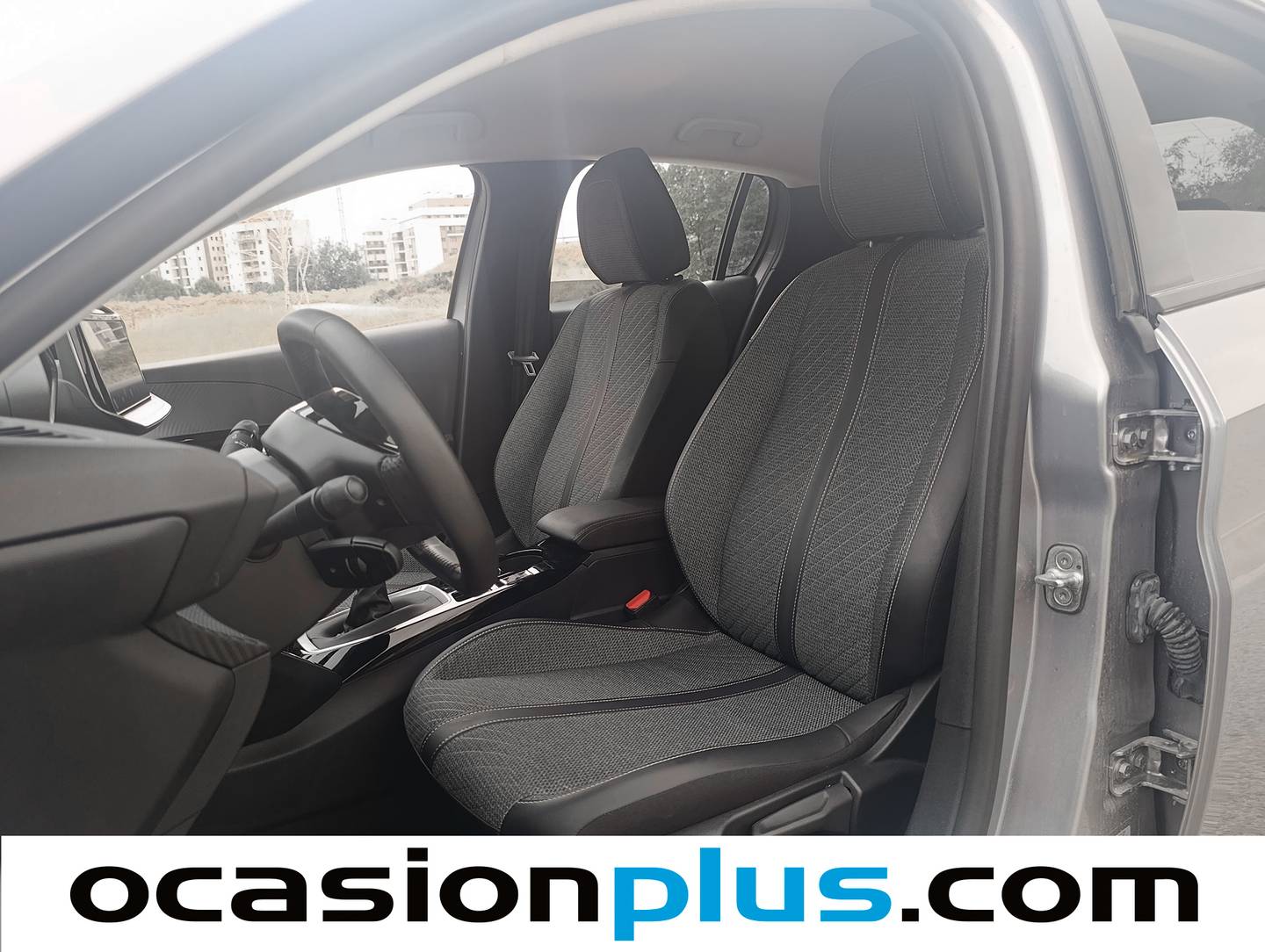 Foto asientos delanteros Peugeot 208 Peugeot 208 PureTech 100 Allure (100 CV)