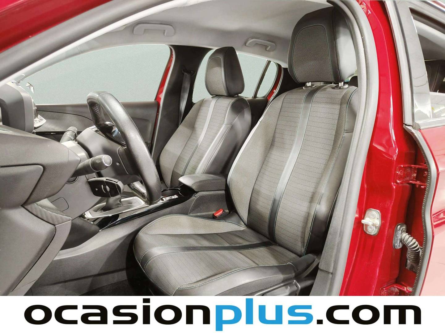 Foto Peugeot 208 Peugeot 208 PureTech 100 Allure (100 CV)