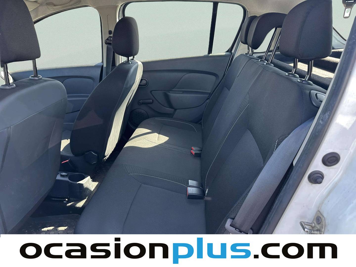 Foto asientos traseros Dacia Sandero Dacia Sandero Essential 1.0  (73 CV)