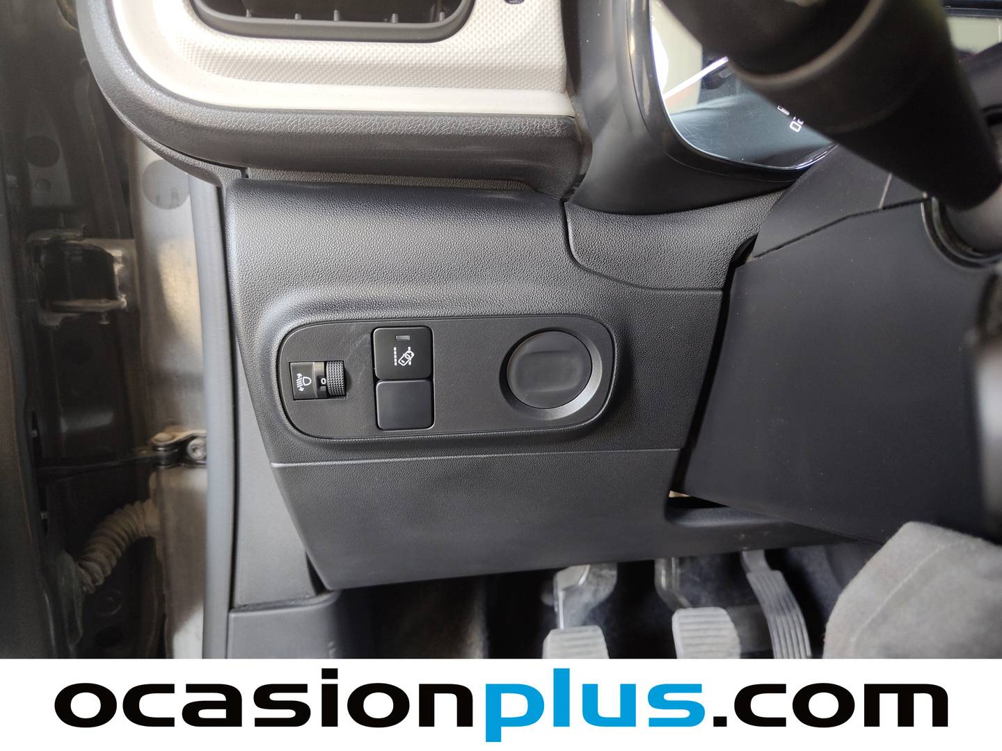 Extras y acabados del Citroën C3 Citroën C3 PureTech 68 Live (68 CV)