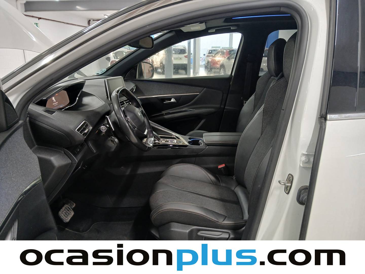 Foto Peugeot 3008 Peugeot 3008 PureTech 130 S&S GT Line EAT8 (130 CV)