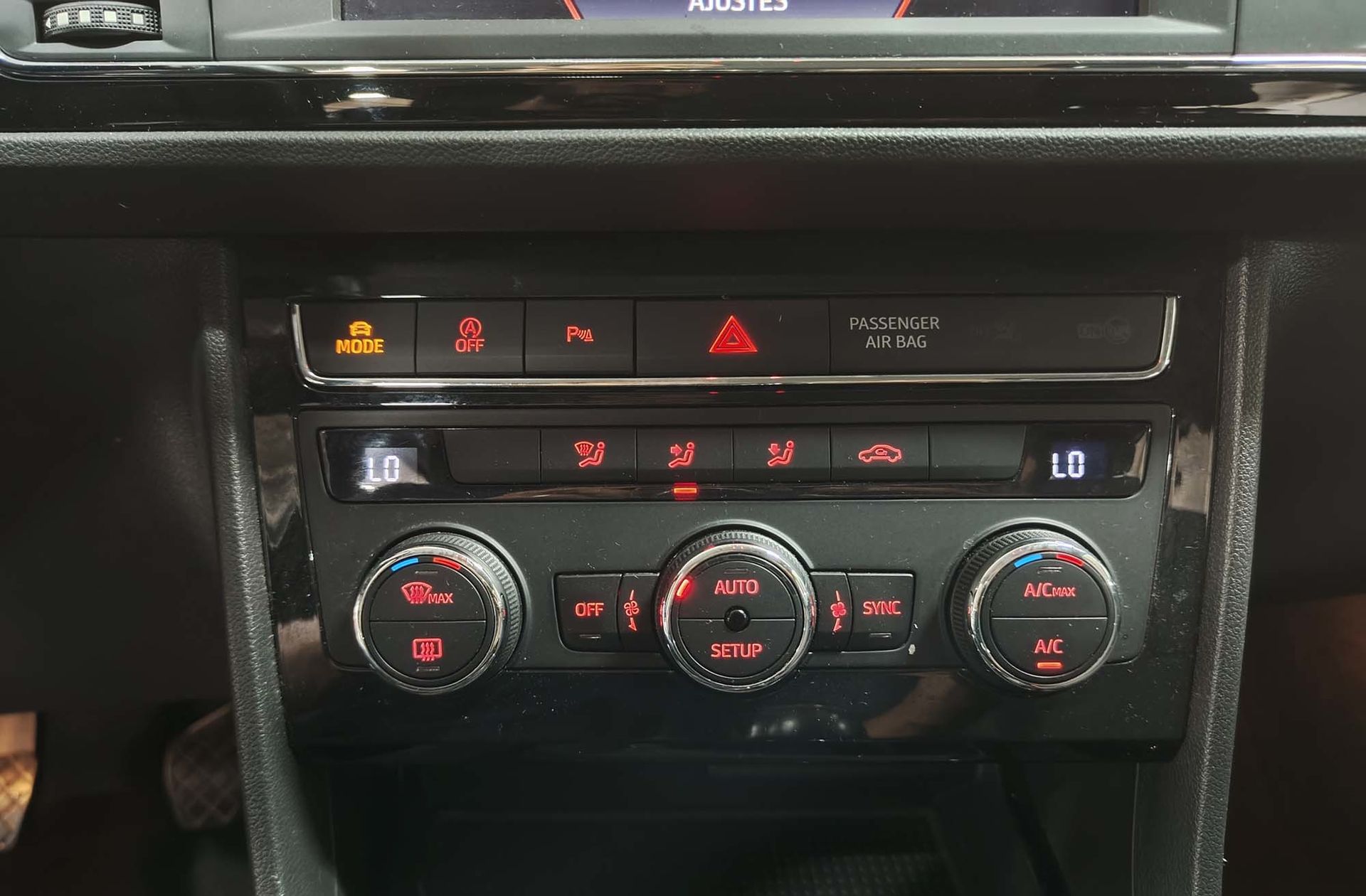 SEAT León ST 2.0 TDI FR - foto 29