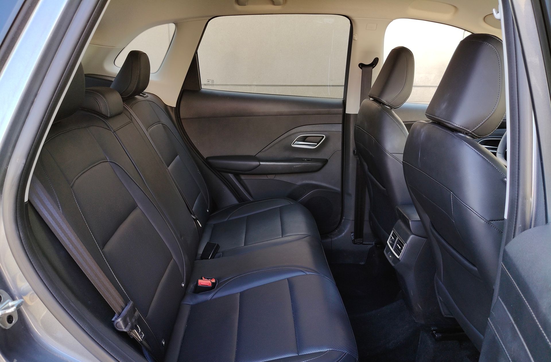 MG ZS 1.5 Hybrid+ Luxury - foto 18