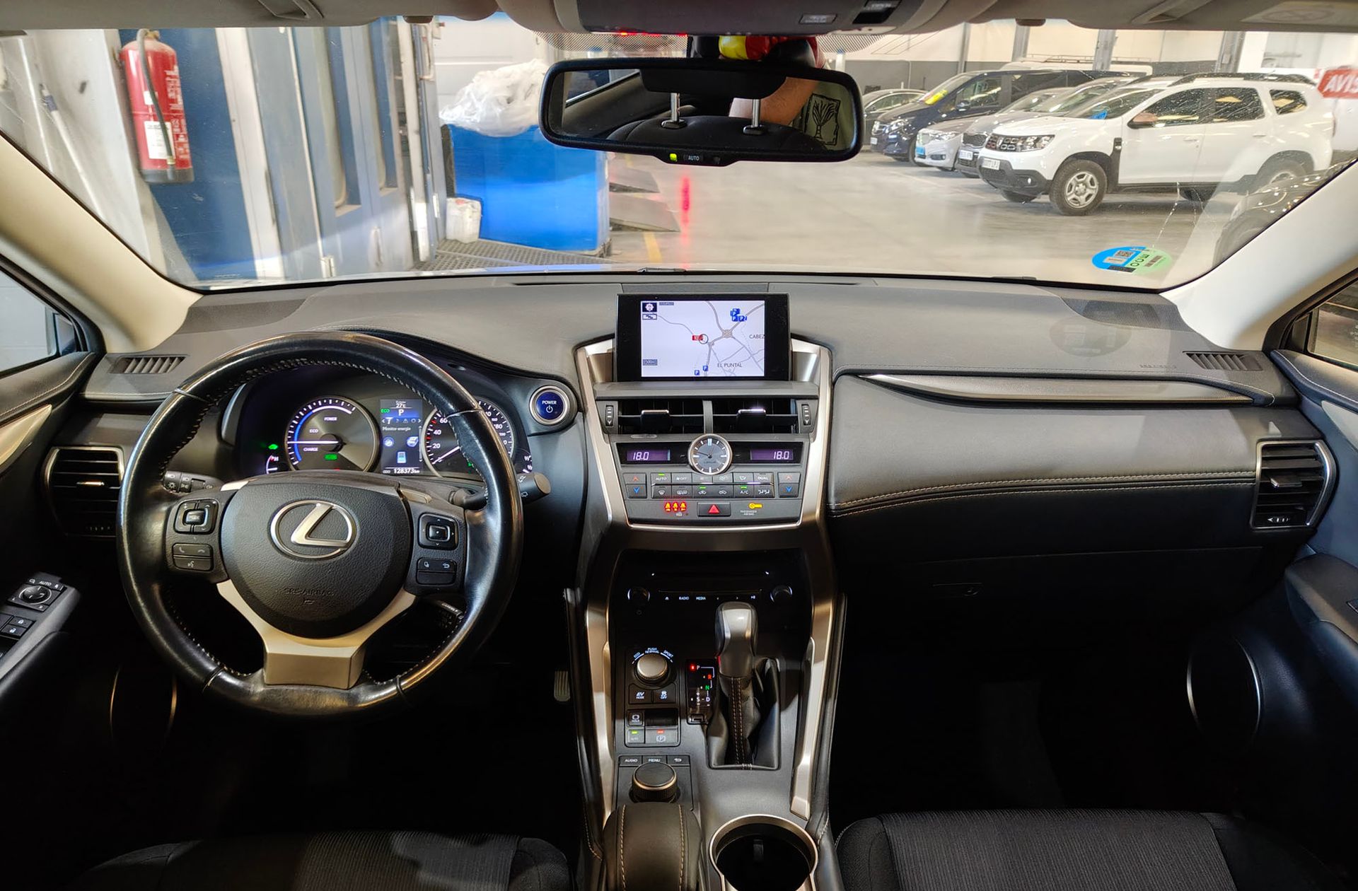 Lexus NX 300h Sport Edition 2WD - foto 7