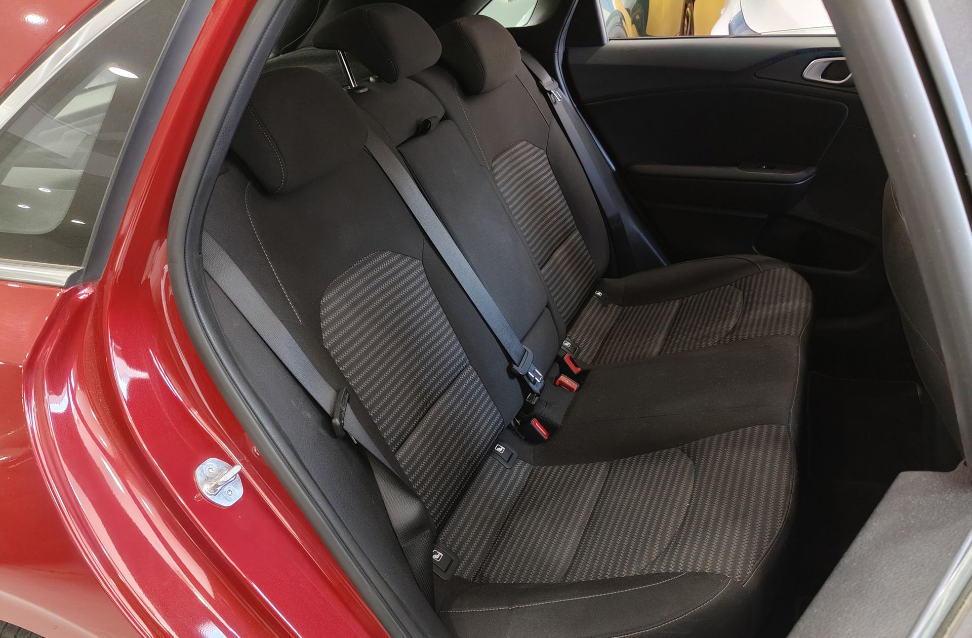 Kia Ceed 1.0 MHEV Drive DCT - foto 15