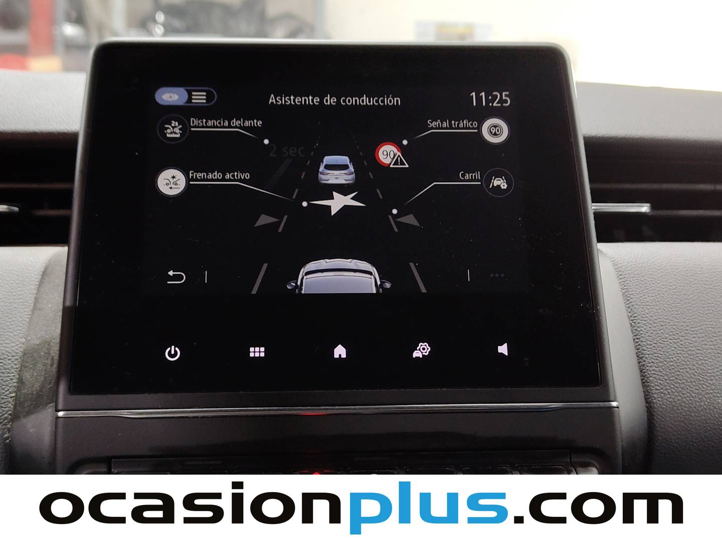 Equipamiento del Renault Clio Renault Clio Business TCe (100 CV) GLP