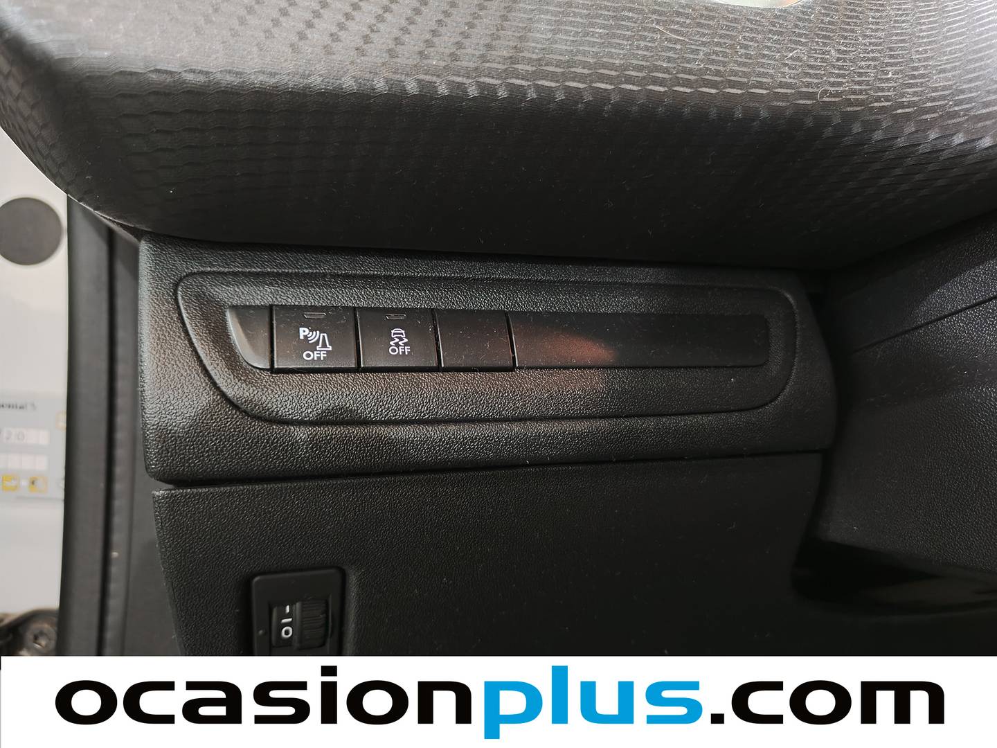 Accesorios del Peugeot 2008 Peugeot 2008 VTI 82 Style (82 CV)