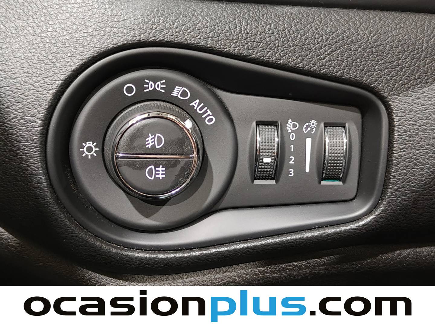 Jeep Renegade Jeep Renegade 1.3G Limited 4x2 DCT (150 CV) seminuevo