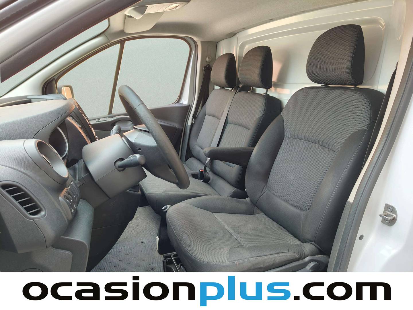 Foto asientos delanteros Nissan NV300 Nissan NV300 Furgon 2.0 dCi Comfort L2H1 (120 CV)