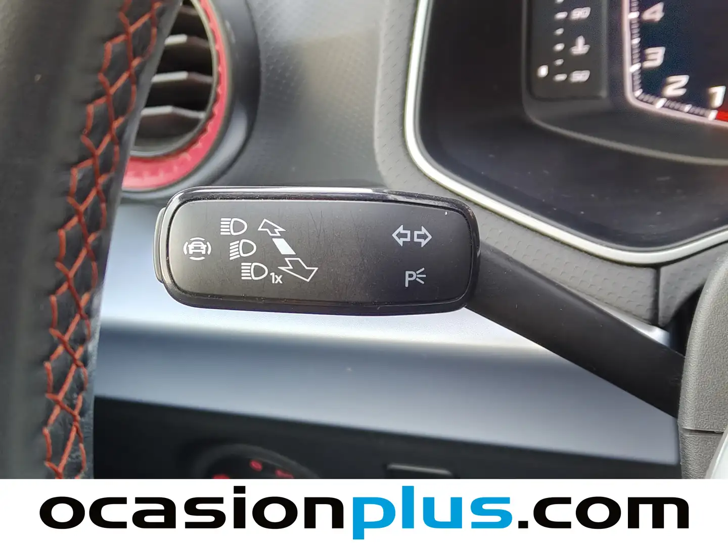 Foto Seat Arona SEAT Arona 1.5 TSI S&S FR XL DSG (150 CV)