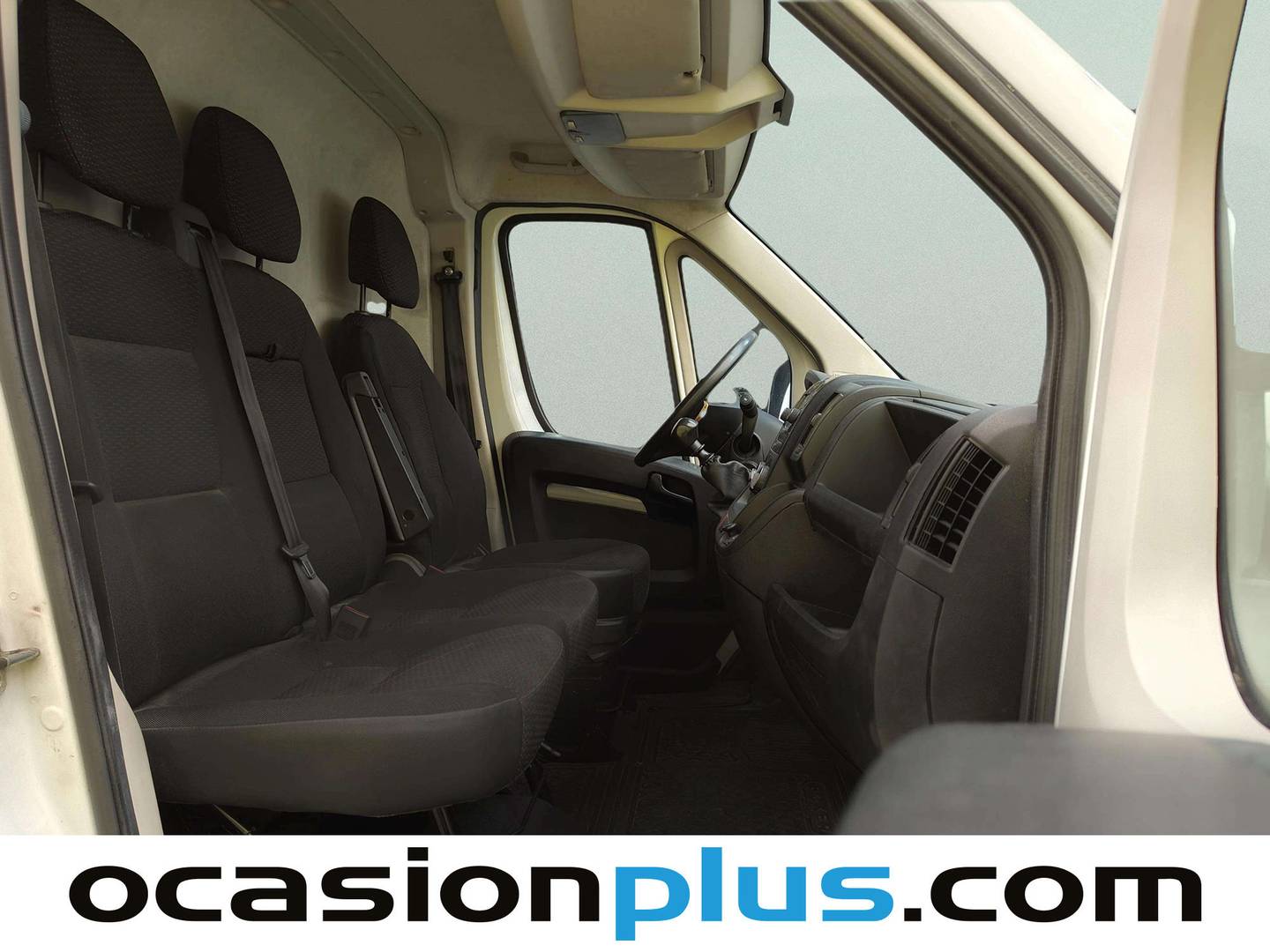 Fotos maletero Peugeot Boxer Peugeot Boxer Furgon BlueHDi 140 S&S Pack 335 L2H2 (140 CV)