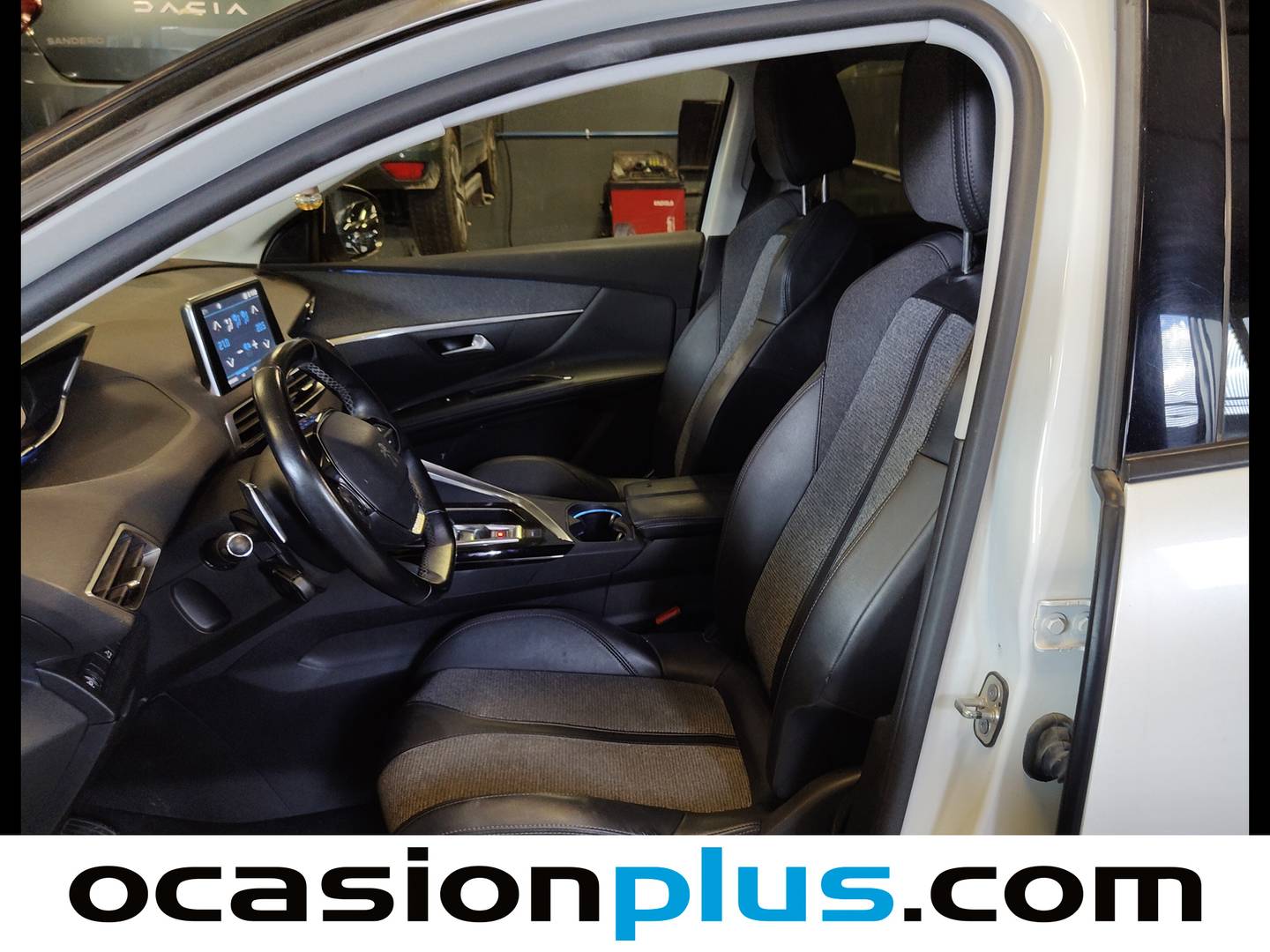 Foto asientos traseros Peugeot 5008 Peugeot 5008 BlueHDi 130 S&S Allure EAT8 (130 CV) 7 Plazas