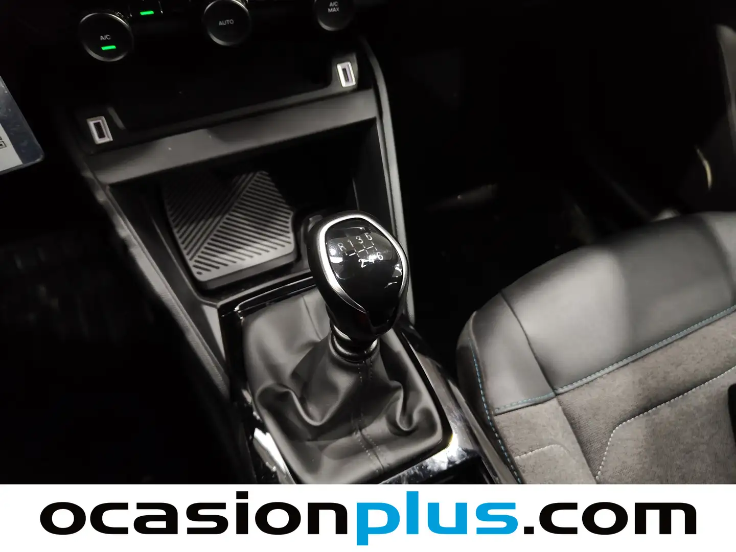 Foto Citroën C4 Citroen C4 PureTech 130 S&S 6v Feel Pack (130 CV)