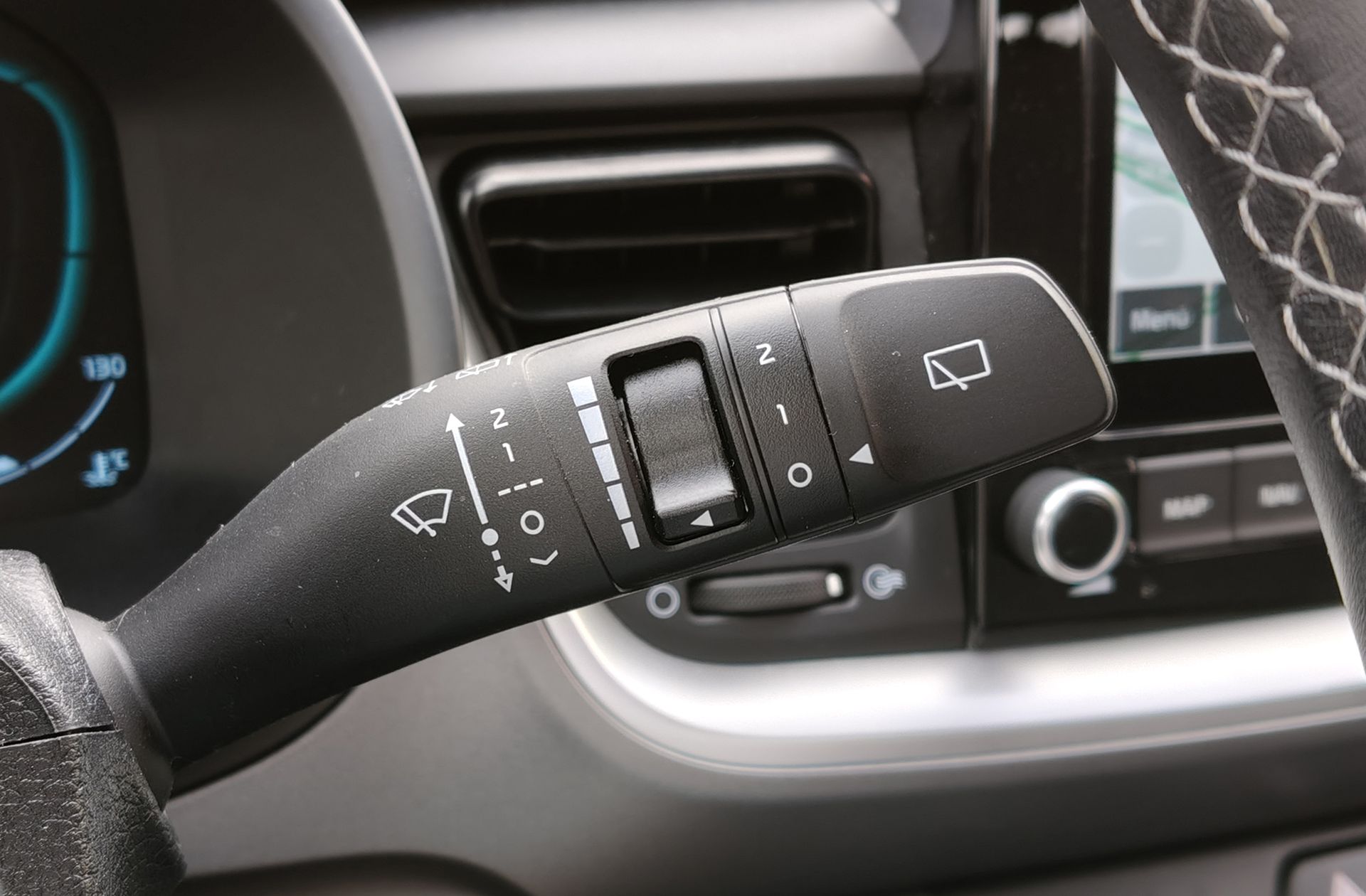 Kia Stonic 1.0 T-GDi MHEV Concept - foto 26