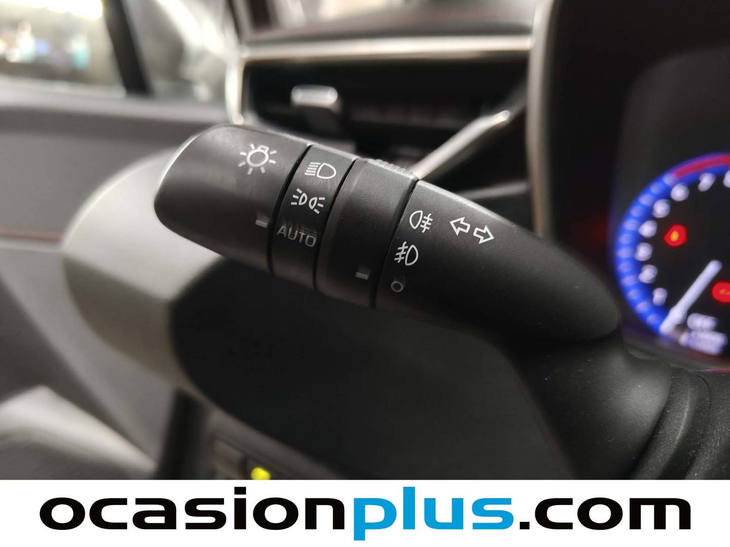 Foto Toyota Corolla Toyota Corolla Touring Sports 180H Advance 132 kW (180 CV)