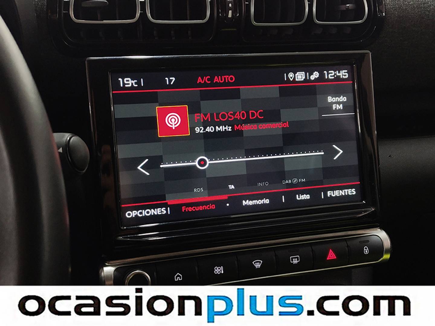 Foto Citroën C3 Aircross Citroen C3 Aircross PureTech 130 Shine Pack EAT6 (131 CV)