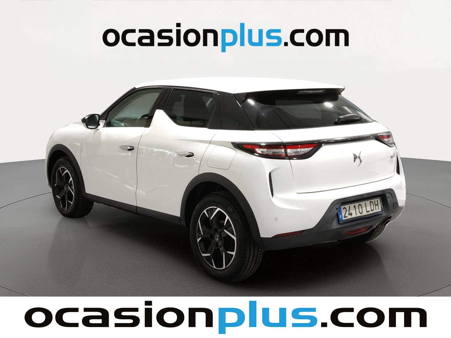 Foto delantera DS DS 3 Crossback DS DS3 Crossback BlueHDi 100 So Chic (100 CV) derecha
