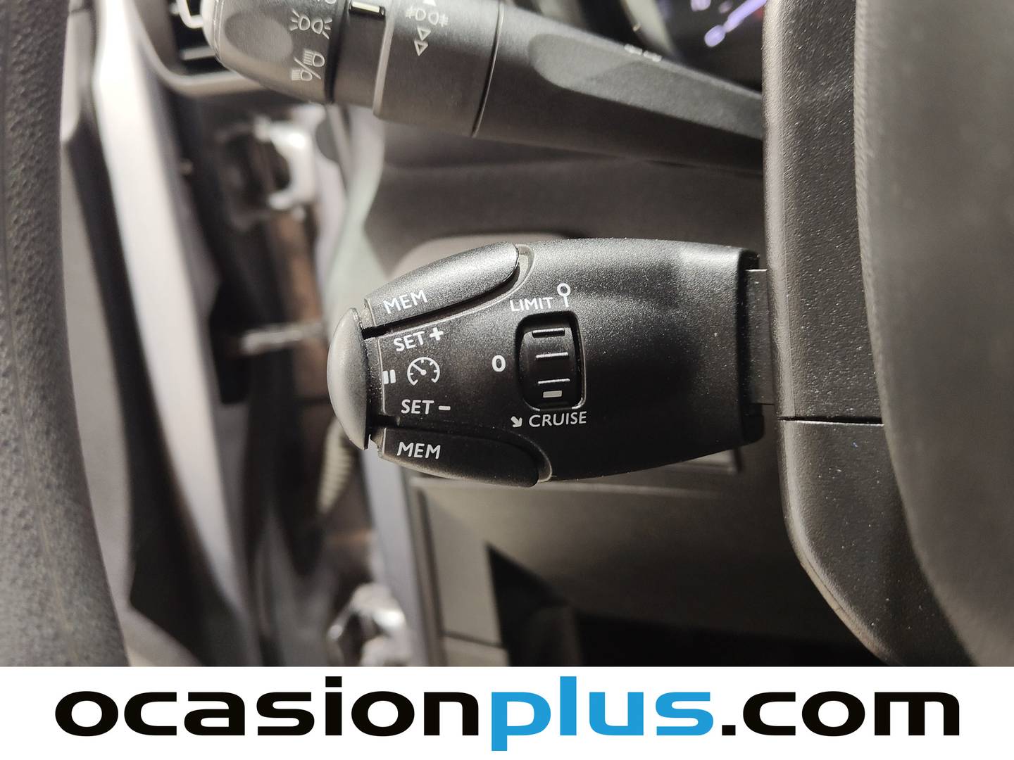 Acabados Citroën Berlingo Citroën Berlingo Combi BlueHDi 130 S&S Talla M Feel (130 CV)