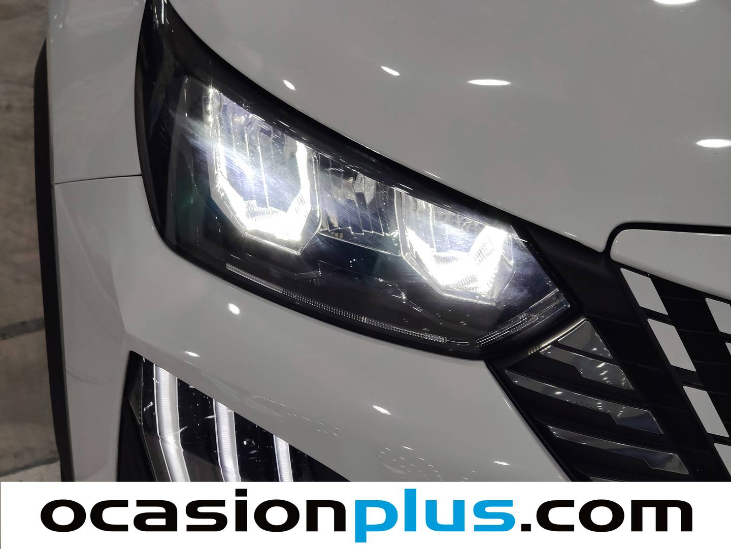 Acabados Peugeot 2008 Peugeot 2008 Allure Hybrid eDCS6 107 kW (145 CV)