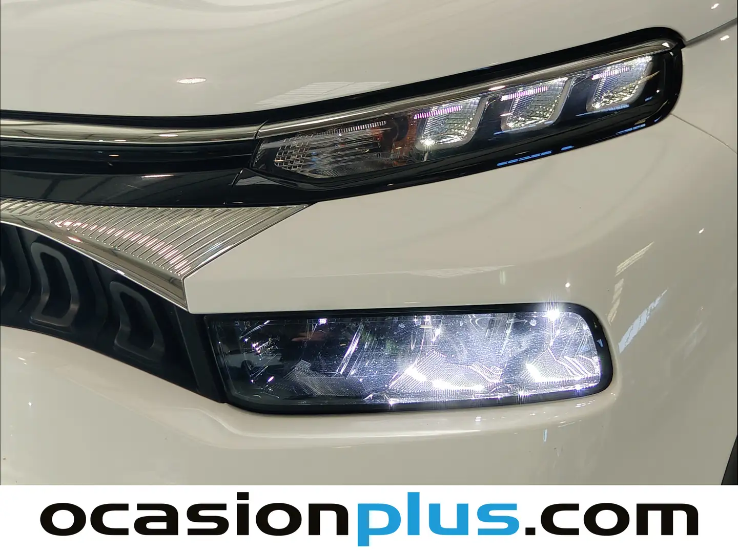 Foto Citroën C3 Aircross Citroen C3 Aircross PureTech 130 Shine Pack EAT6 (131 CV)