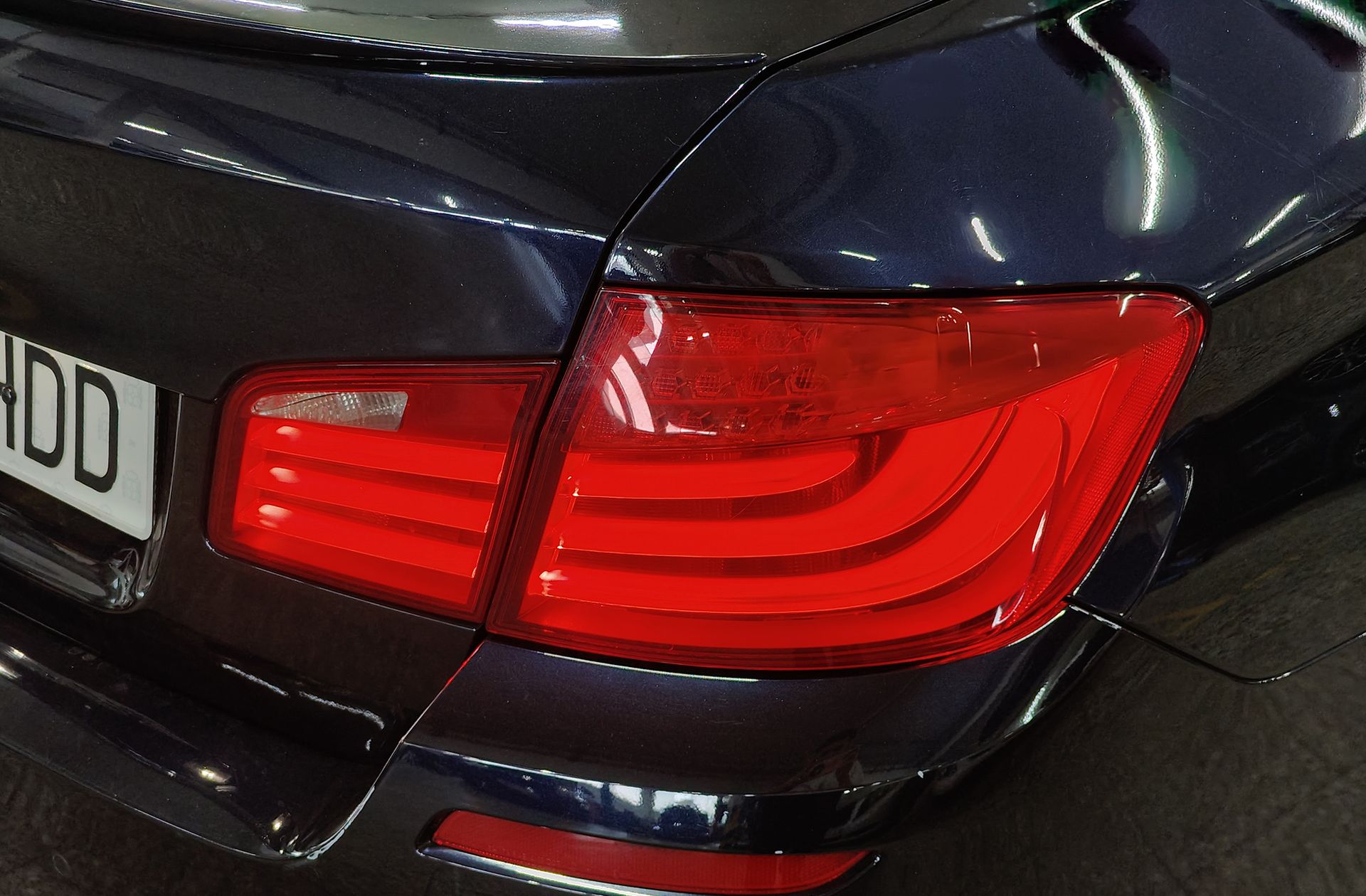 BMW Serie 5 550i xDrive - foto 18