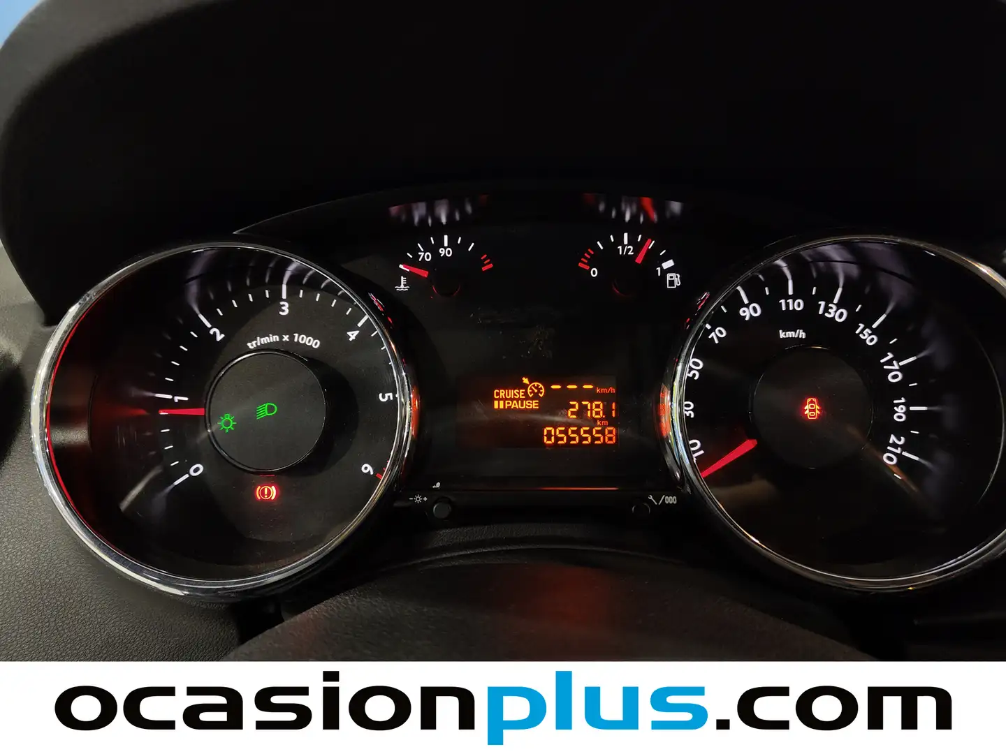 Foto Peugeot 3008 Peugeot 3008 1.6 BlueHDI FAP Style  (120 CV)