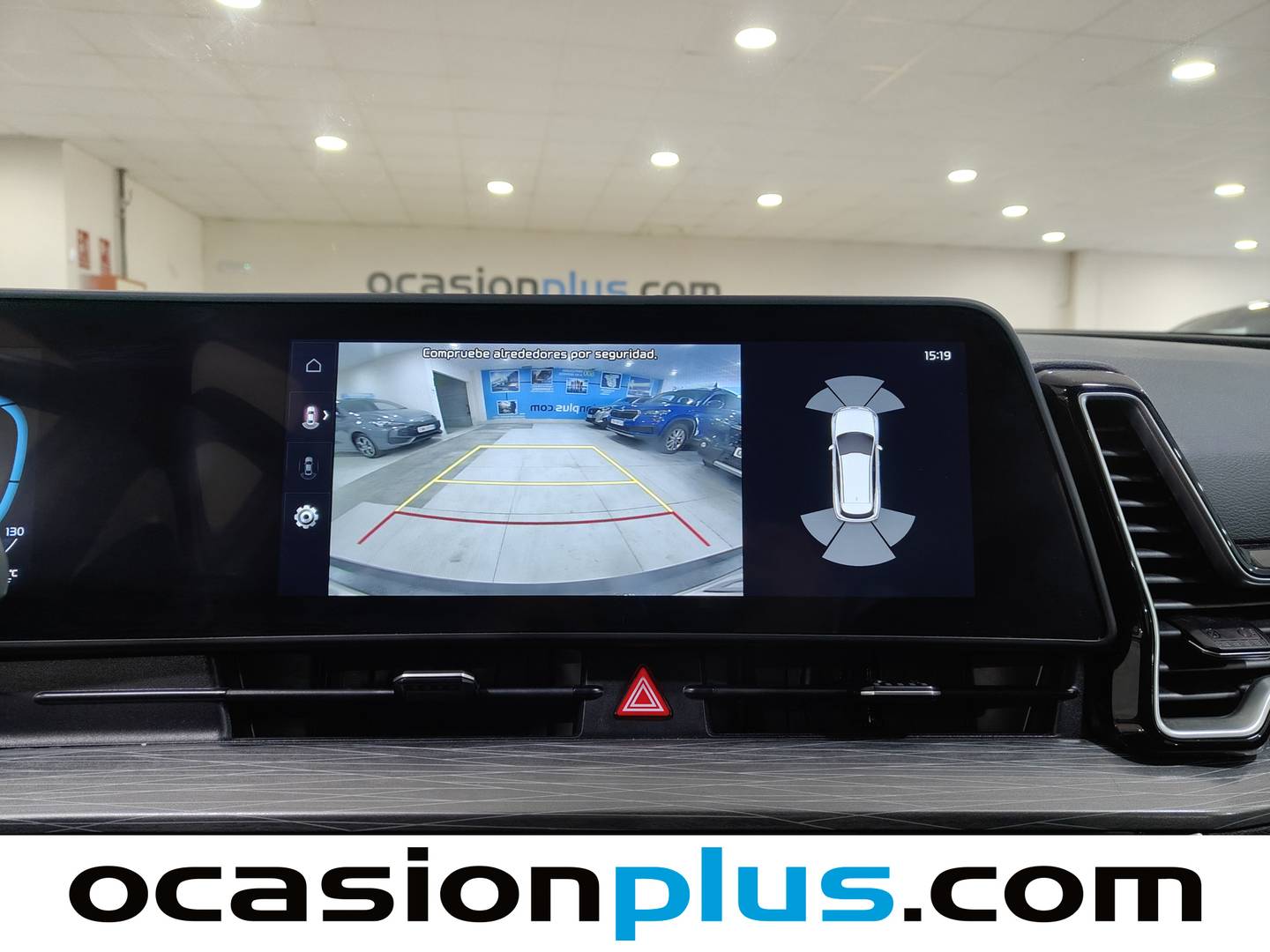 Equipamiento del KIA Sportage Kia Sportage 1.6 CRDi MHEV Business 4x2 DCT (136 CV)