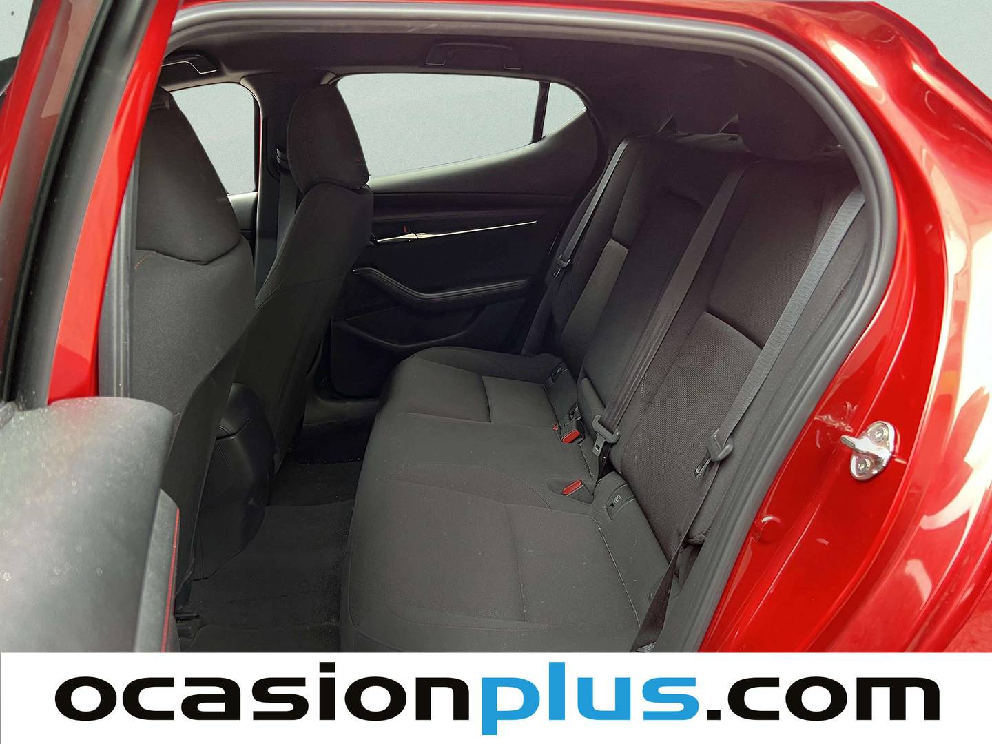 Foto asientos traseros Mazda Mazda3 Mazda Mazda 3 2.0 e-SKYACTIV-X Homura (186 CV)