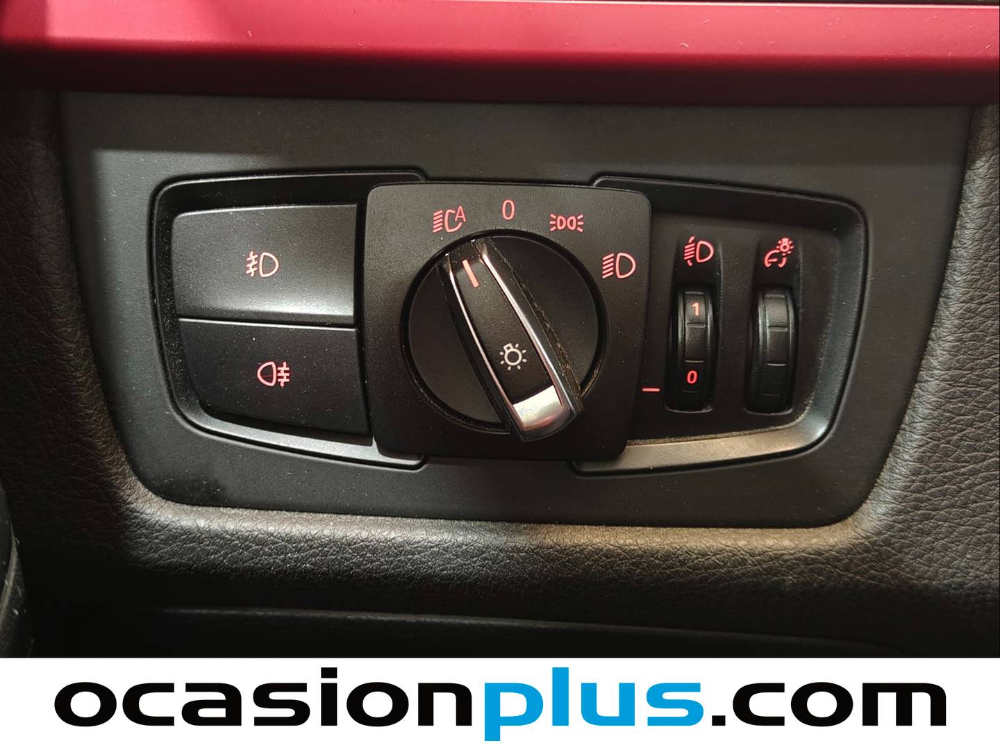 Acabados BMW Serie 3 BMW Serie 3 318d Touring (143 CV)