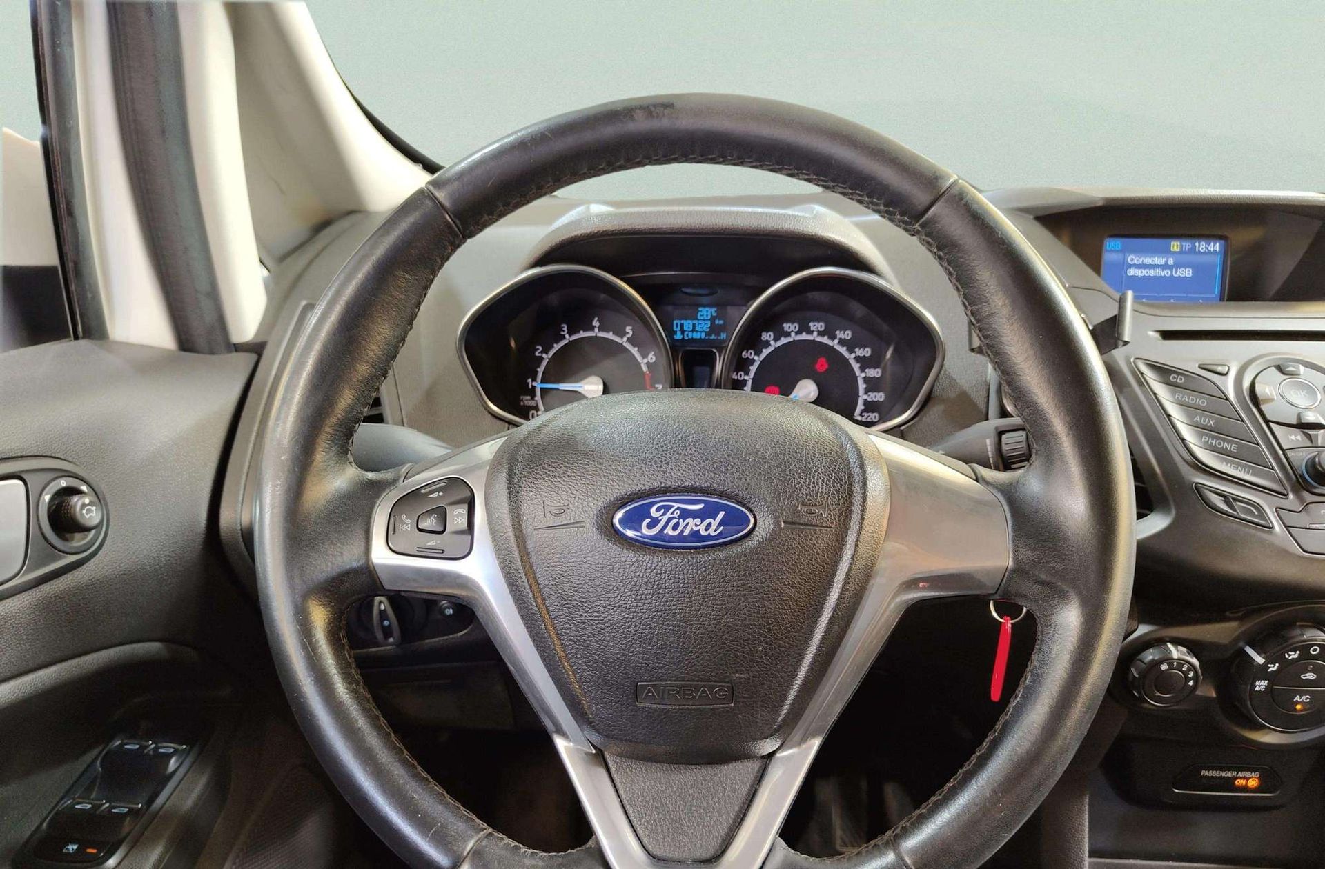 Ford EcoSport 1.0 EcoBoost Trend - foto 20