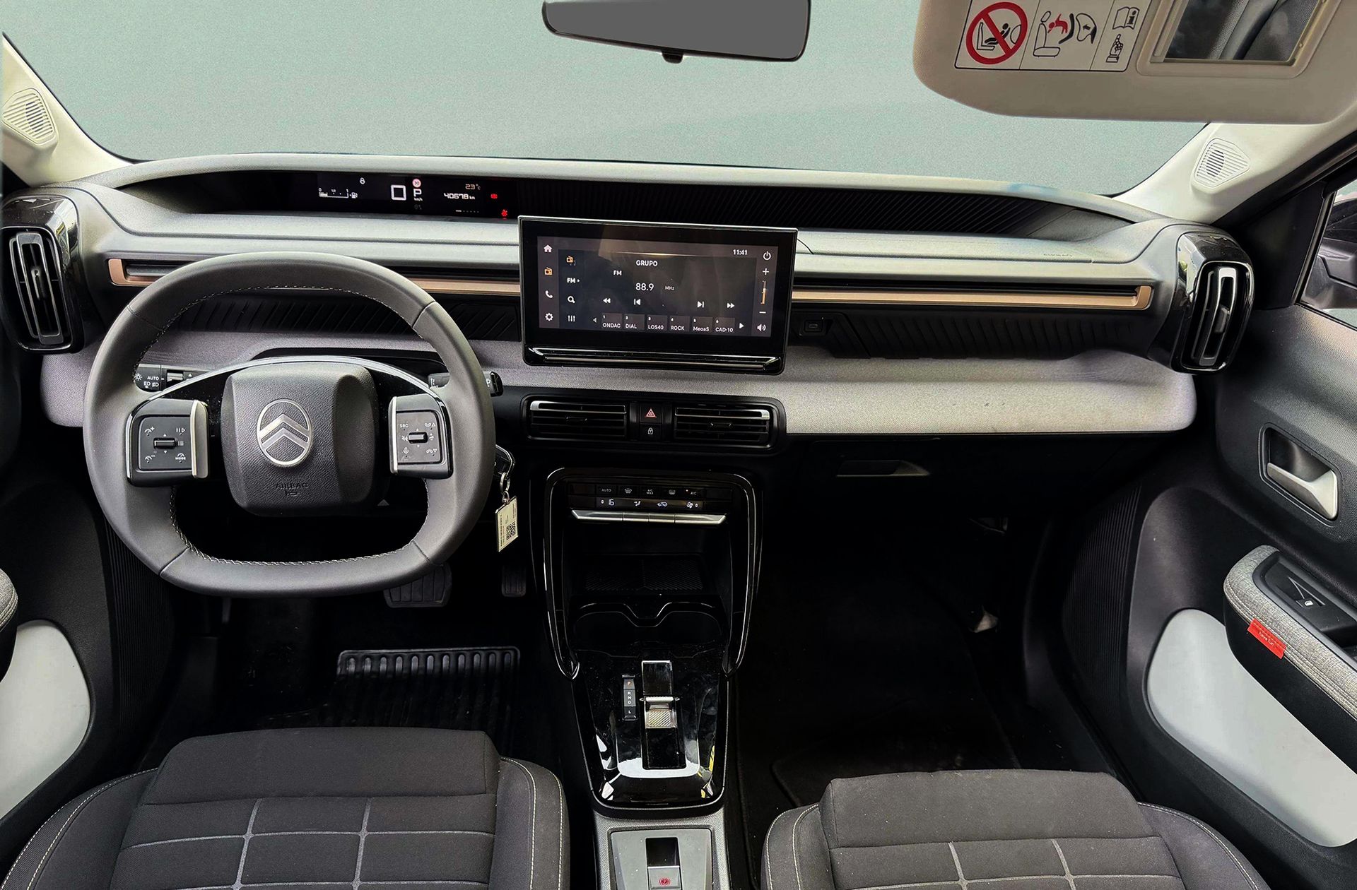 Citroën C3 Aircross Hybrid 145 Plus e-DCS6 - foto 6
