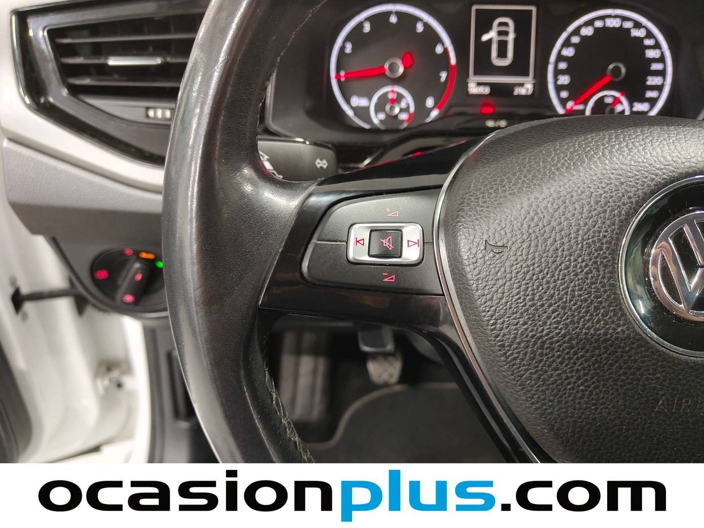 Volkswagen Polo Volkswagen Polo Advance 1.0 TSI (95 CV) seminuevo