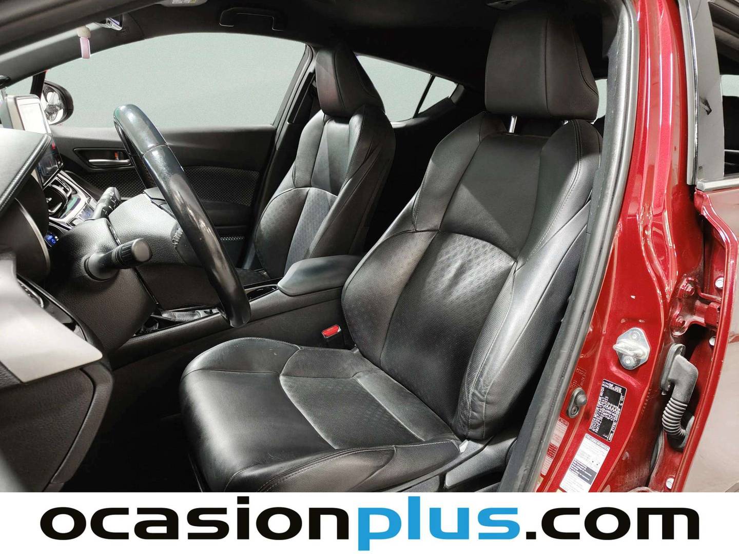 Foto asientos delanteros Toyota C-HR Toyota C-HR 1.8 125H Advance Plus Luxury (122 CV)