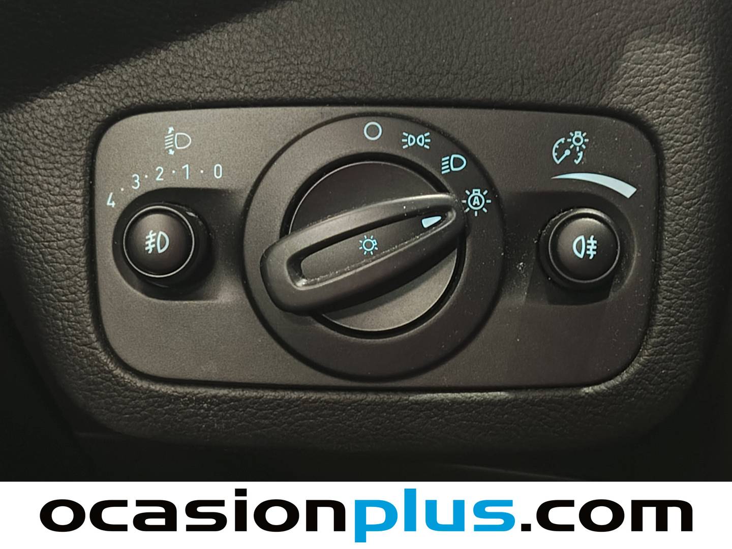 Acabados Ford Kuga Ford Kuga 1.5 EcoBoost S&S Trend+ 4x2 (120 CV)