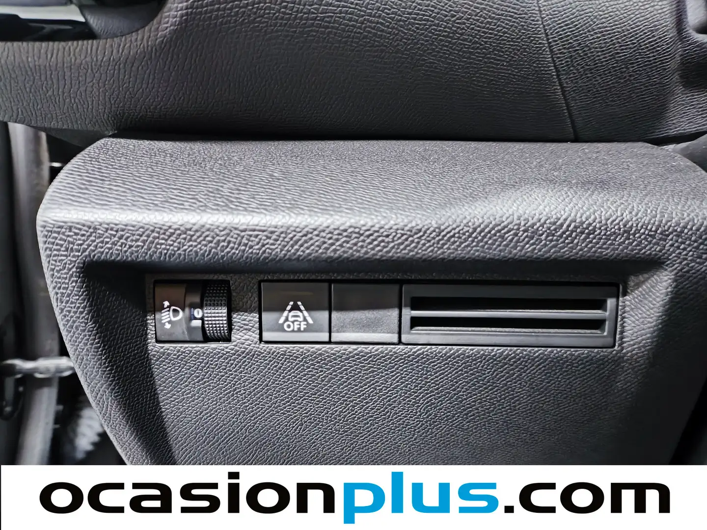 Foto Citroën C4 Citroen C4 BlueHDi 130 S&S Feel Pack EAT8 (130 CV)