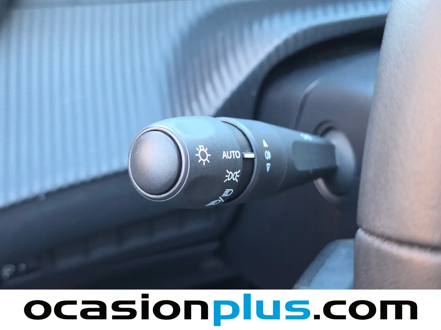 Foto Peugeot 208 Peugeot 208 PureTech 100 Allure (100 CV)