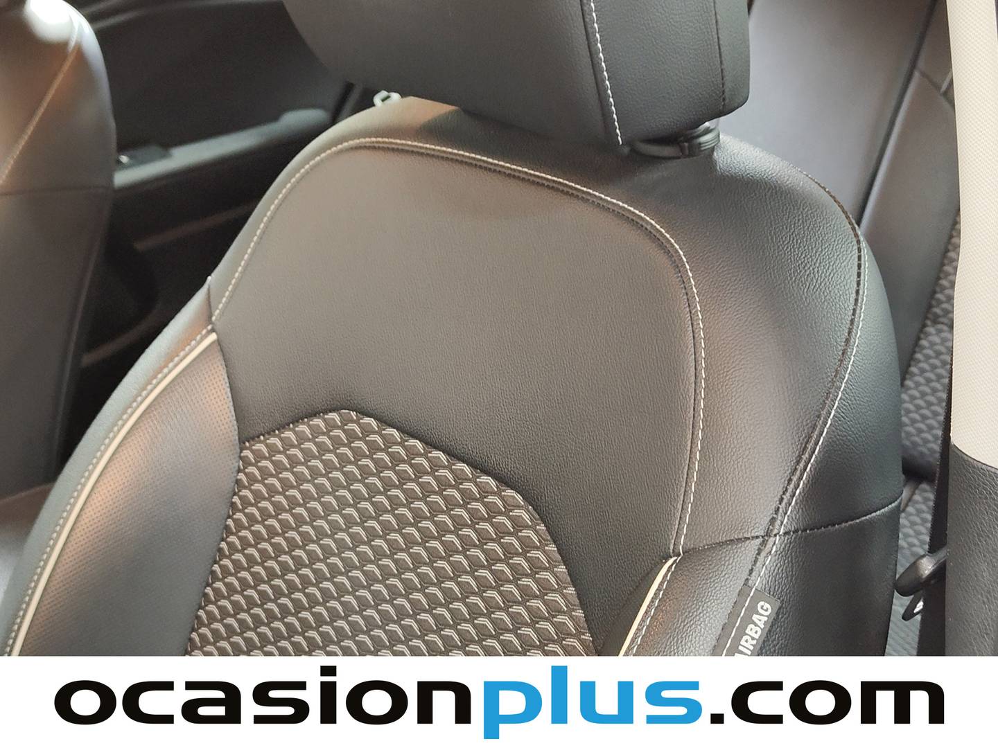 Extras y acabados del KIA XCeed KIA XCeed 1.6 MHEV Tech DCT (136 CV)