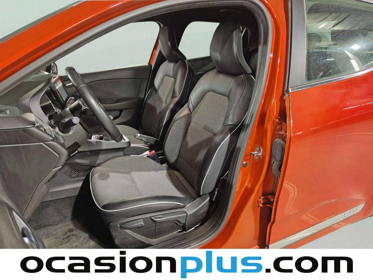 Foto asientos delanteros Renault Clio Renault Clio Zen TCe (100 CV) GPF