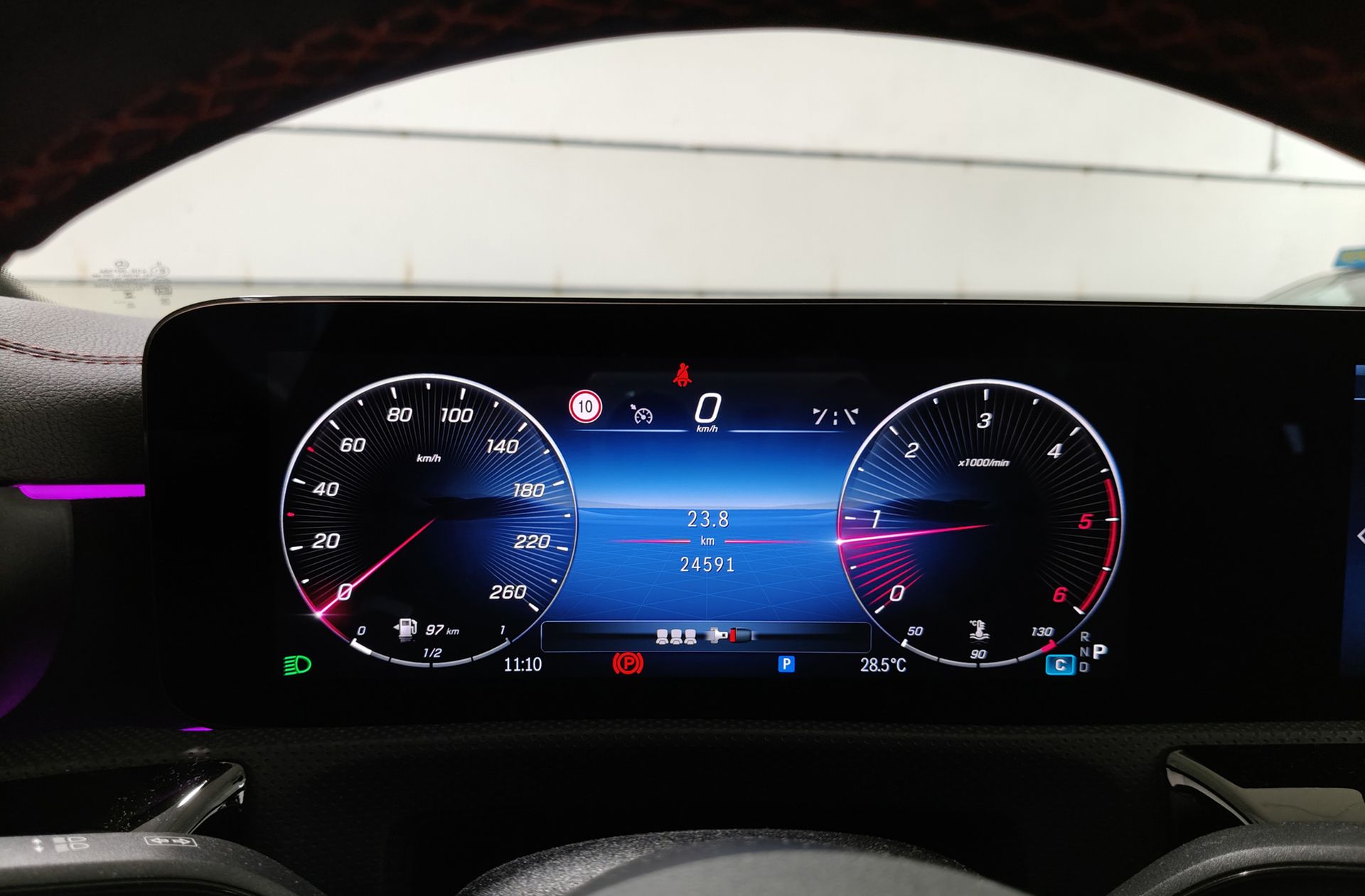 Mercedes-Benz CLA 220 d Pack AMG - foto 25